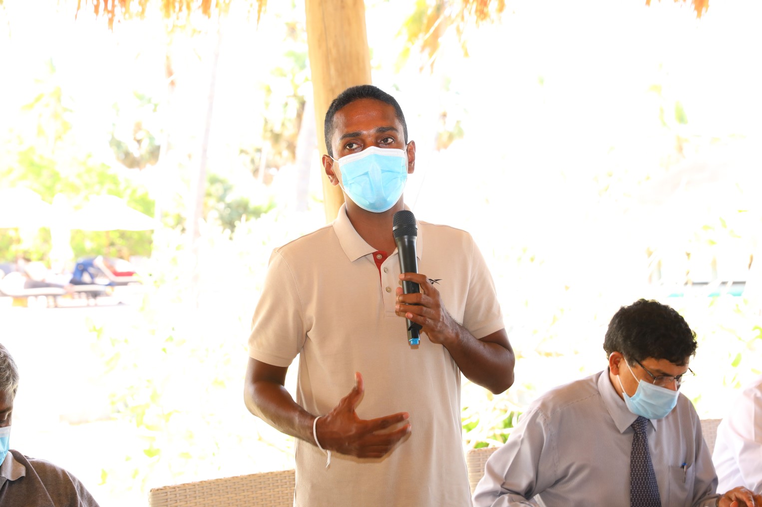 4aeb5208-b89a-42c5-879b-77aeaae9ce13