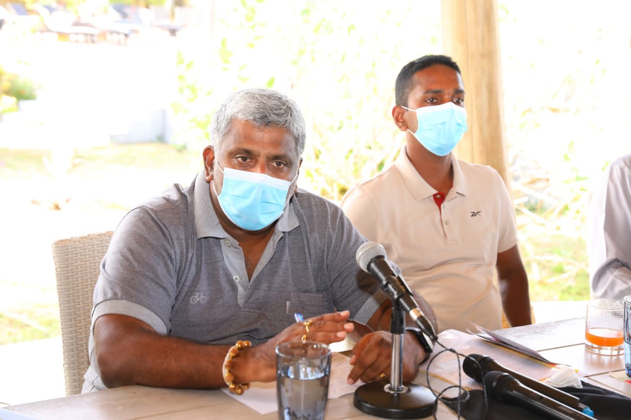 dd11a039-9a4b-49f1-a87a-47e0bd14a374