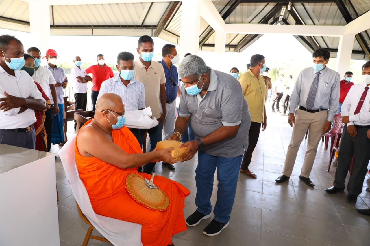 f585502e-5f4c-4eae-9901-93b924bc9c94