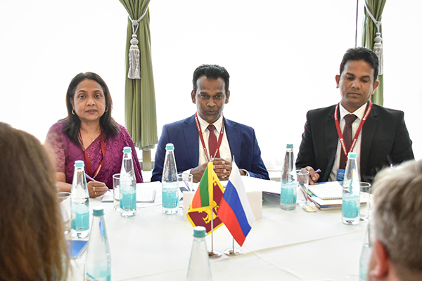 e3