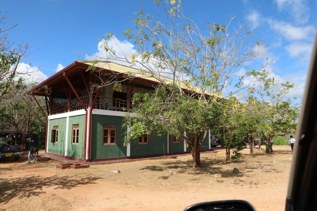 402476ca-08a4-4fc2-baf3-e06f1a93576b