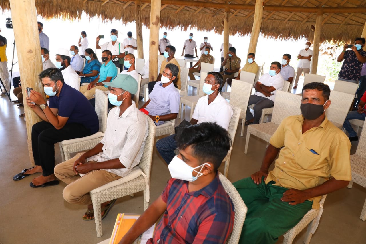 3a281ab4-8e0c-463d-af2d-d049c60f7641