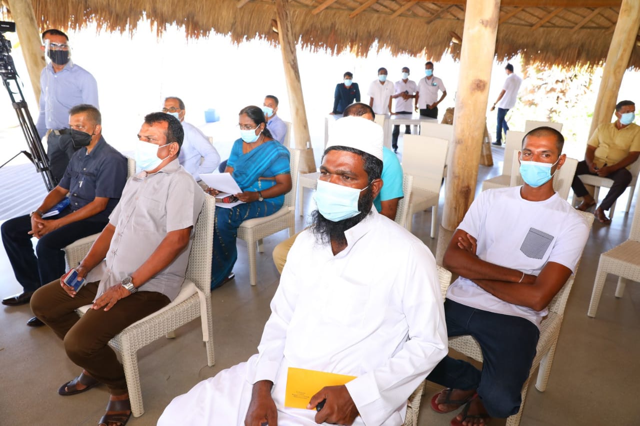 f0fe81f8-2bcc-4477-9756-0dde01b67443