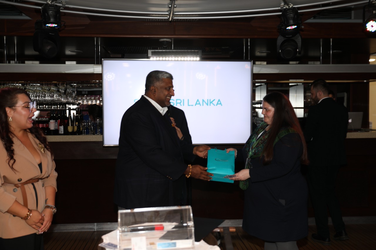 e42b57ab-7f4b-4881-8c0c-8f256bcf1547