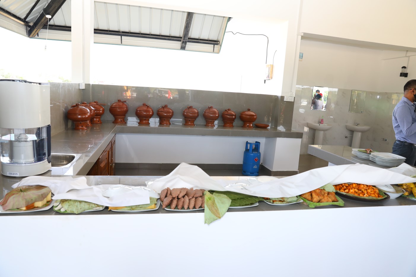 d8ba9b34-987f-4d40-80f9-7d6f1374b4e3