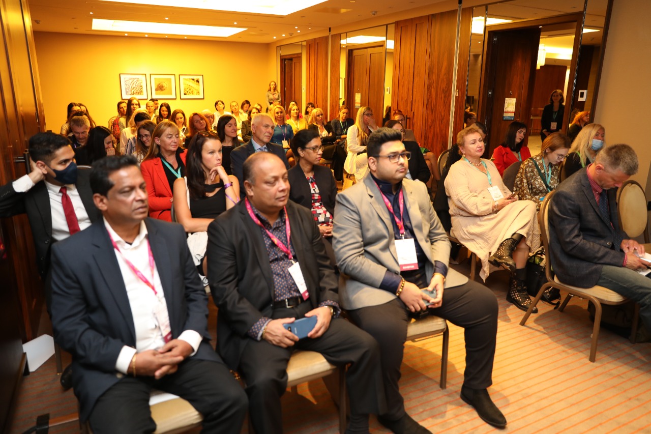 8515b79a-3465-42fb-a687-206e84513a41